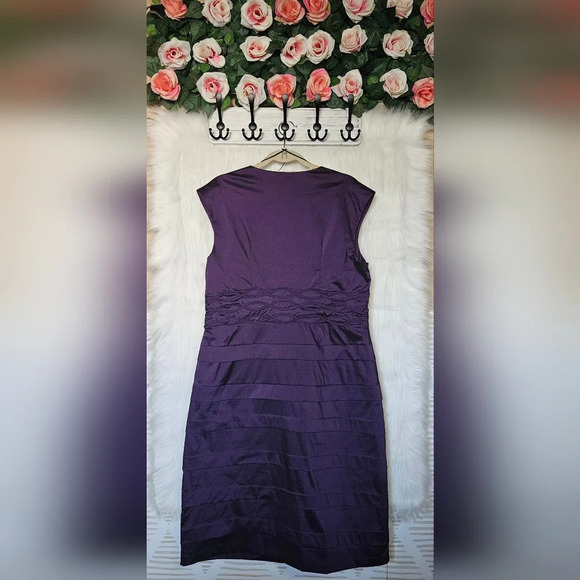 Michel Antoni Classic Bandage Plum Midi Dress - Picture 3 of 7